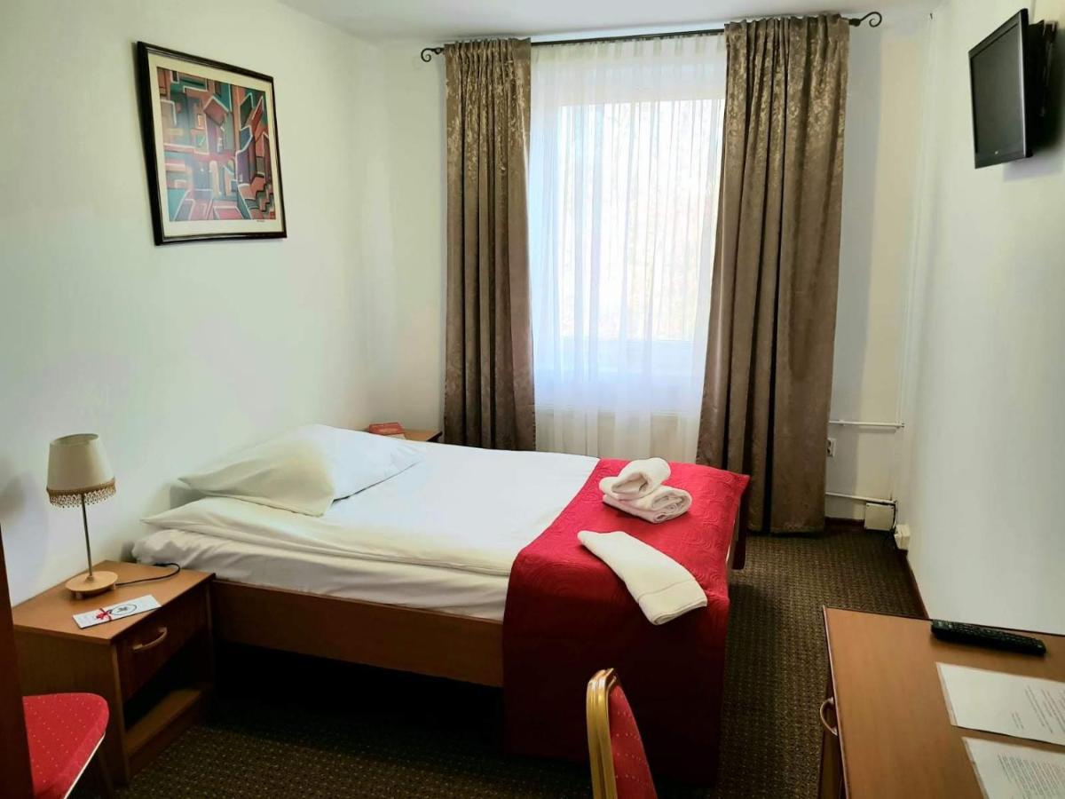 Obiekt "Czarny Rycerz" Aparthotel Jastrzębie Zdrój Exteriör bild